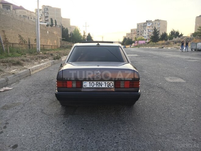 Mercedes 190 1991, 209,000 km - 2.0 l - Bakı