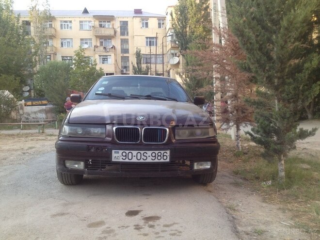 BMW 316 1992, 425,000 km - 1.6 l - Sumqayıt