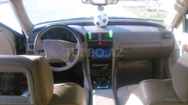 Mercedes C 230 1997, 235,000 km - 2.3 l - Sumqayıt