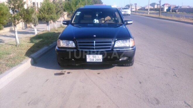 Mercedes C 230 1997, 235,000 km - 2.3 l - Sumqayıt