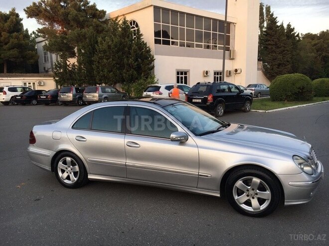 Mercedes E 270 2002, 220,000 km - 2.7 l - Sumqayıt