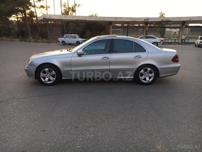 Mercedes E 270 2002, 220,000 km - 2.7 l - Sumqayıt