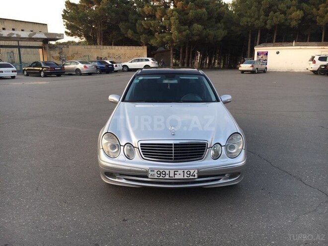 Mercedes E 270 2002, 220,000 km - 2.7 l - Sumqayıt
