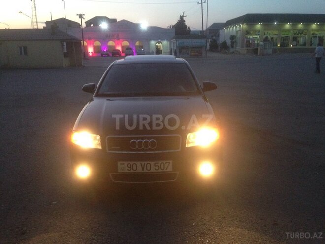 Audi A4 2004, 152,000 km - 2.0 л - Bakı