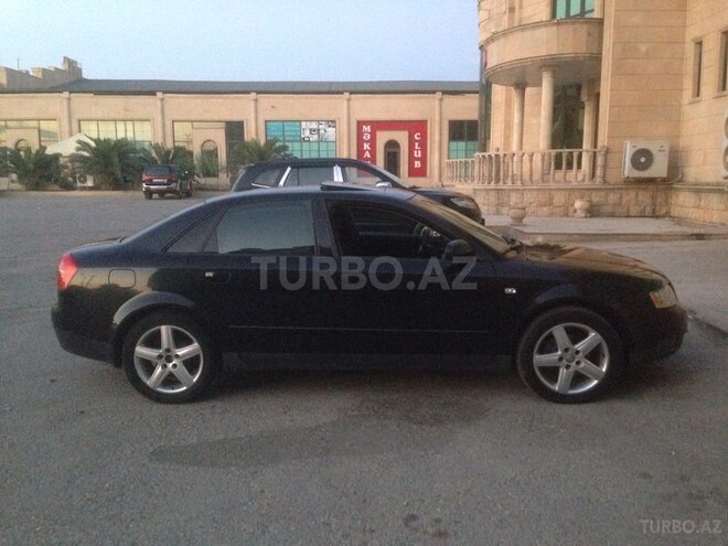Audi A4 2004, 152,000 km - 2.0 л - Bakı