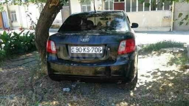 Kia Rio 2010, 288,556 km - 1.4 л - Bakı