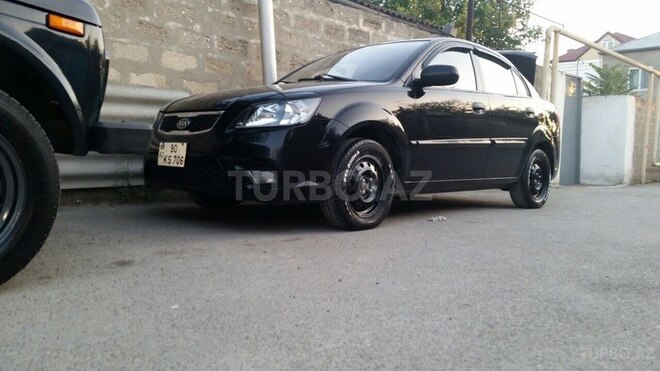 Kia Rio 2010, 288,556 km - 1.4 л - Bakı