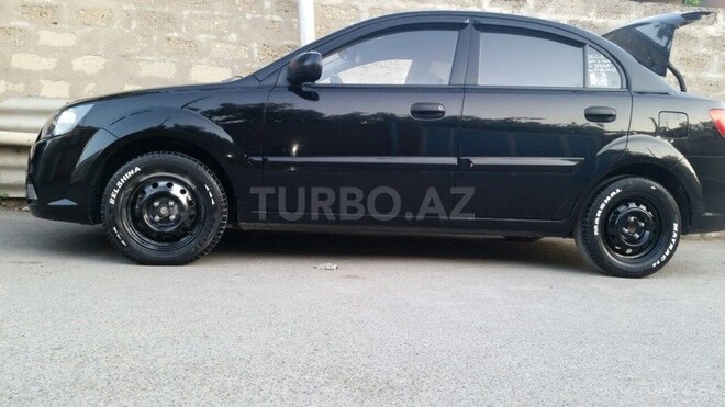 Kia Rio 2010, 288,556 km - 1.4 л - Bakı