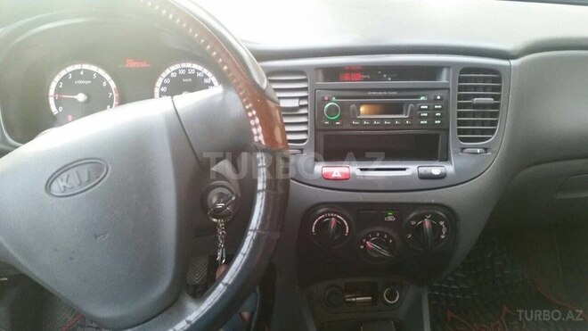 Kia Rio 2010, 288,556 km - 1.4 л - Bakı
