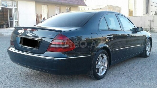 Mercedes E 220 2006, 205,000 km - 2.2 l - Sumqayıt