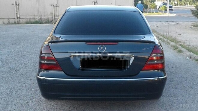 Mercedes E 220 2006, 205,000 km - 2.2 l - Sumqayıt