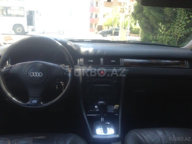 Audi A6 2001, 220,000 km - 2.4 l - Bakı