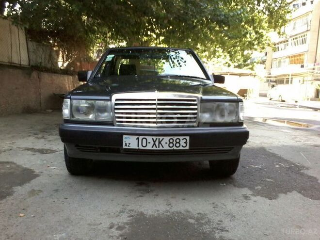 Mercedes 190 1990, 154,000 km - 1.8 l - Mingəçevir