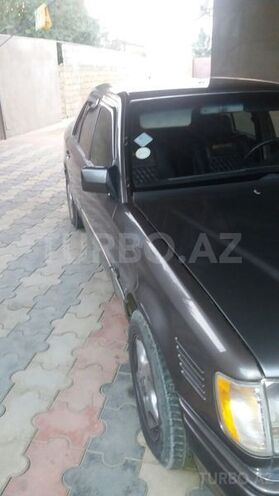 Mercedes E 300 1990, 500,000 km - 0.3 л - Sumqayıt
