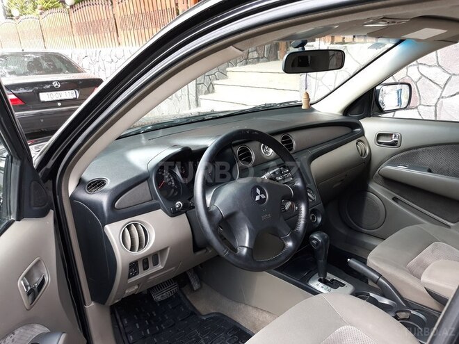 Mitsubishi Outlander 2003, 200,000 km - 2.4 l - Bakı