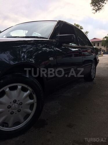 Mercedes E 230 1996, 444,000 km - 2.3 л - Göyçay