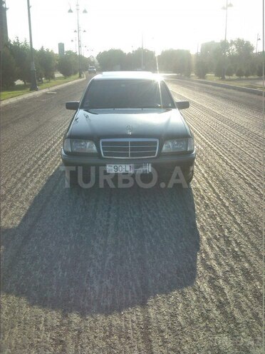 Mercedes C 180 1997, 214,471 km - 1.8 l - Bakı