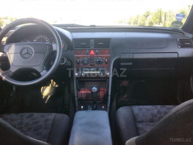 Mercedes C 180 1997, 214,471 km - 1.8 l - Bakı