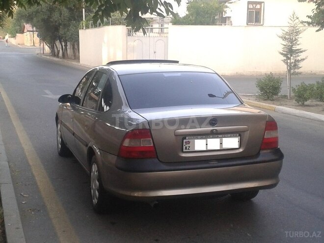 Opel Vectra 1996, 236,000 km - 1.8 л - Bakı