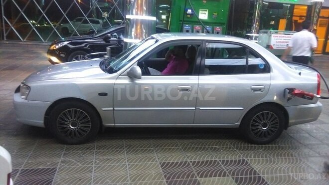 Hyundai Accent 2002, 290,039 km - 1.6 l - Bakı