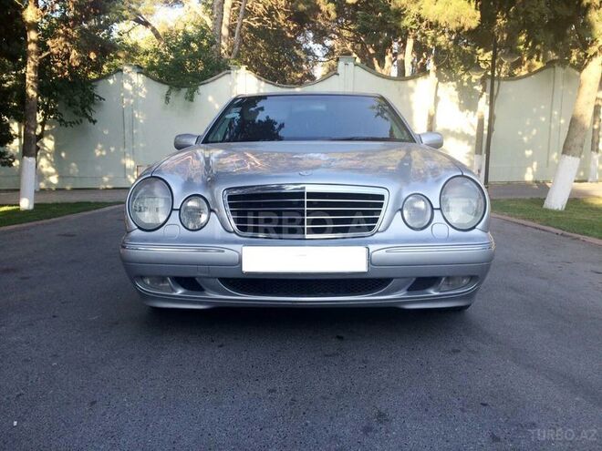 Mercedes E 270 2000, 212,212 km - 2.7 l - Bakı