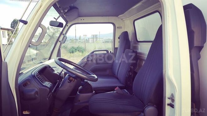 Isuzu  2009, 130,000 km - 4.3 l - Masallı