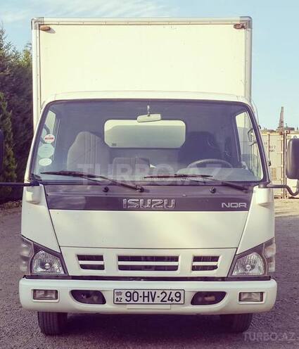Isuzu  2009, 130,000 km - 4.3 l - Masallı