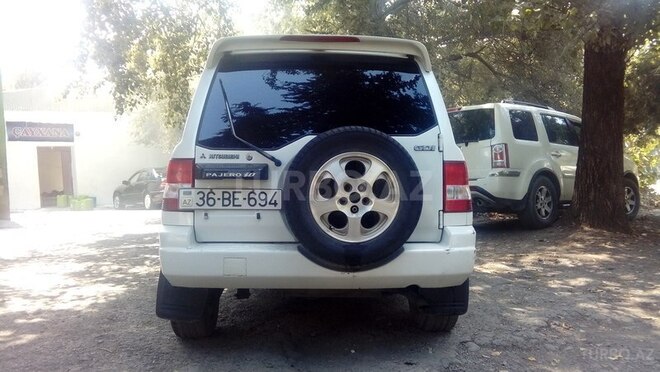 Mitsubishi Pajero io 1999, 252,474 km - 1.8 l - Qəbələ