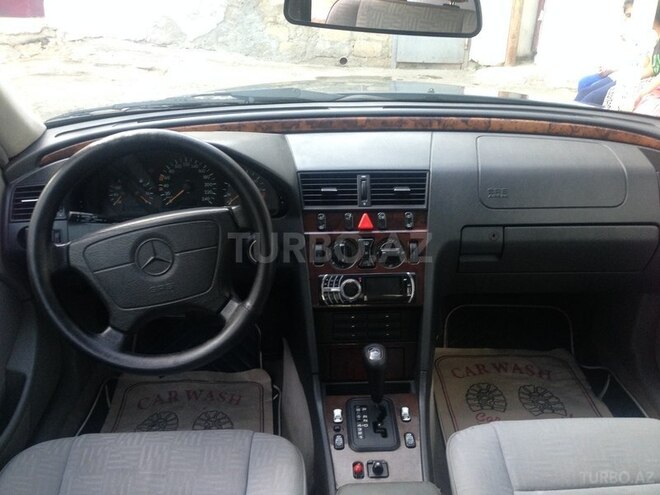 Mercedes C 180 1998, 300,000 km - 1.8 л - Bakı