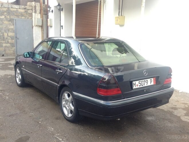 Mercedes C 180 1998, 300,000 km - 1.8 л - Bakı