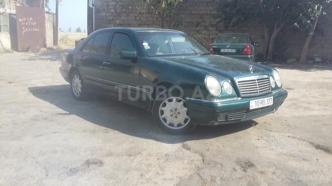 Mercedes E 230 1995, 289,000 km - 2.3 л - Bakı