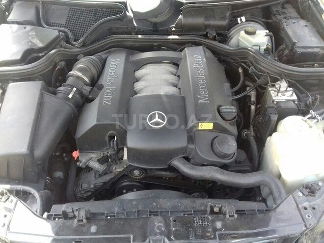 Mercedes E 240 1999, 307,000 km - 2.4 l - Bakı