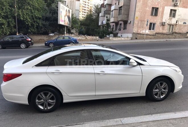 Hyundai Sonata 2013, 105,400 km - 2.0 l - Bakı
