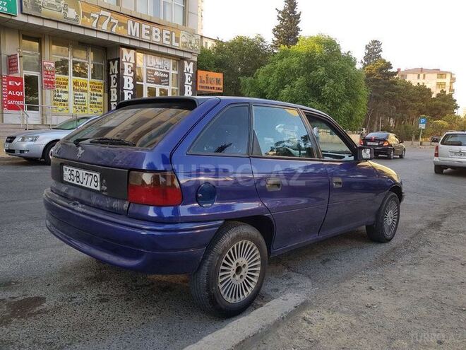 Opel Astra 1997, 145,000 km - 1.4 l - Bakı