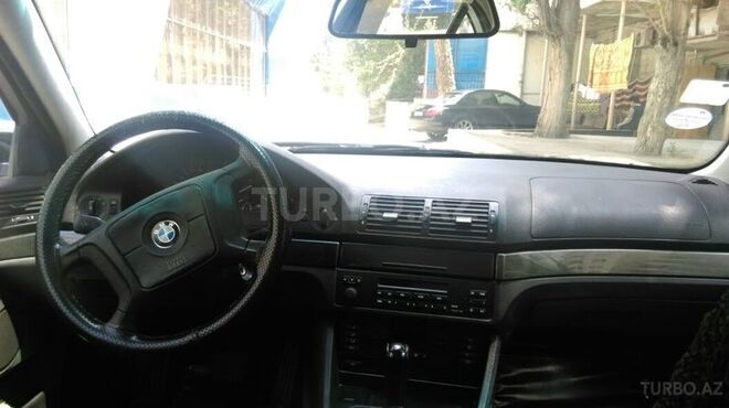 BMW 523 1996, 281,000 km - 2.5 l - Bakı