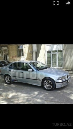 BMW 318 1991, 412,536 km - 0.3 l - Sumqayıt
