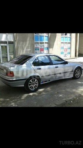 BMW 318 1991, 412,536 km - 0.3 l - Sumqayıt