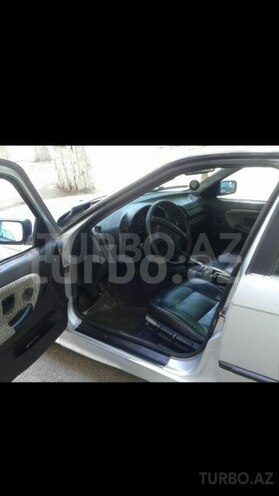 BMW 318 1991, 412,536 km - 0.3 l - Sumqayıt