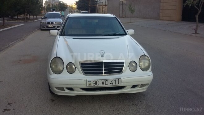 Mercedes E 200 2001, 332,691 km - 2.0 l - Bakı