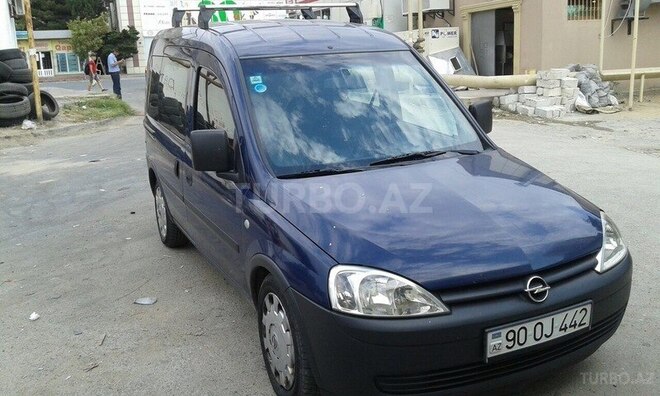 Opel Combo 2009, 245,000 km - 1.3 l - Bakı
