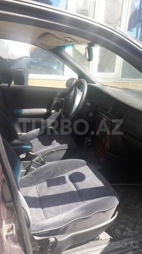 Opel Vectra 1996, 330,000 km - 2.0 l - Bakı