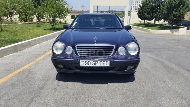 Mercedes E 240 2000, 225,342 km - 2.6 л - Bakı