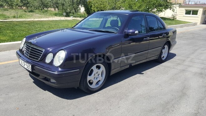 Mercedes E 240 2000, 225,342 km - 2.6 л - Bakı
