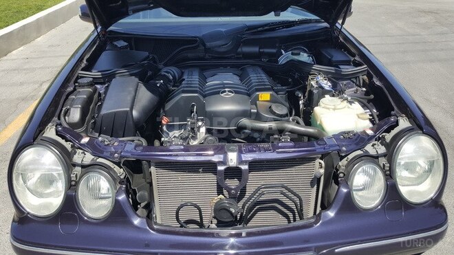 Mercedes E 240 2000, 225,342 km - 2.6 л - Bakı