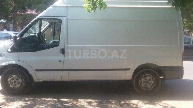 Ford Transit 2009, 3,520,000 km - 2.4 л - Bakı