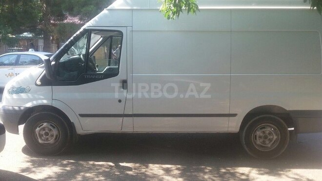 Ford Transit 2009, 3,520,000 km - 2.4 л - Bakı