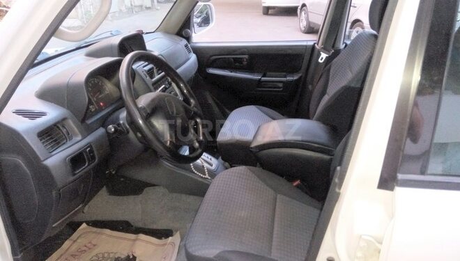 Mitsubishi Pajero io 2000, 220,000 km - 1.8 l - Bakı