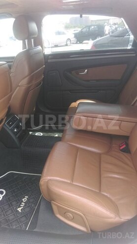 Audi S8 2006, 135,000 km - 3.2 л - Bakı