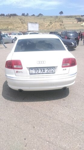 Audi S8 2006, 135,000 km - 3.2 л - Bakı