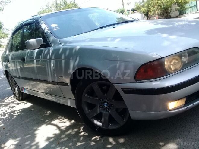 BMW 528 1996, 4,000 km - 2.8 л - Bakı